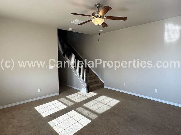 475 Eclipse Dr — Photo 4