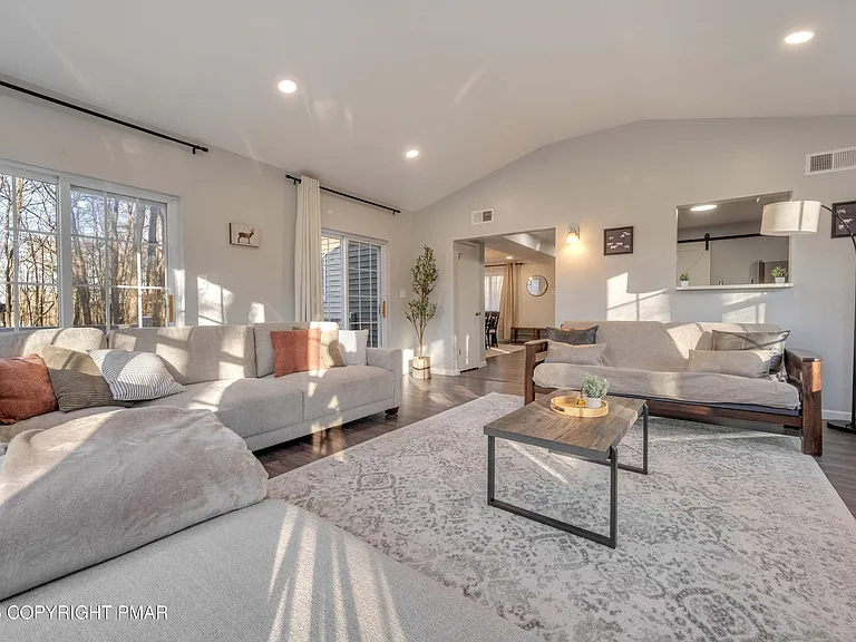 113 Meckesville Rd — Photo 15