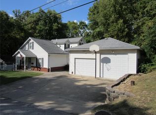 2526 Yager Ave, Alton, IL 62002