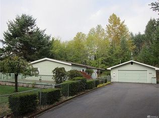 521 NE Larson Lake Rd, Belfair, WA 98528