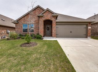 756 Daybreak Ln, Lavon, TX 75166