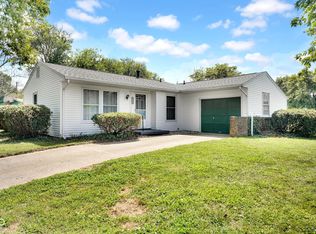 4713 Eastgate Dr, Columbus, IN 47203