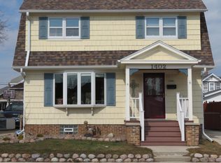 1402 Logan Ave, Sheboygan, WI 53083