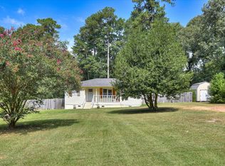 3130 Pine Log Rd, Warrenville, SC 29851