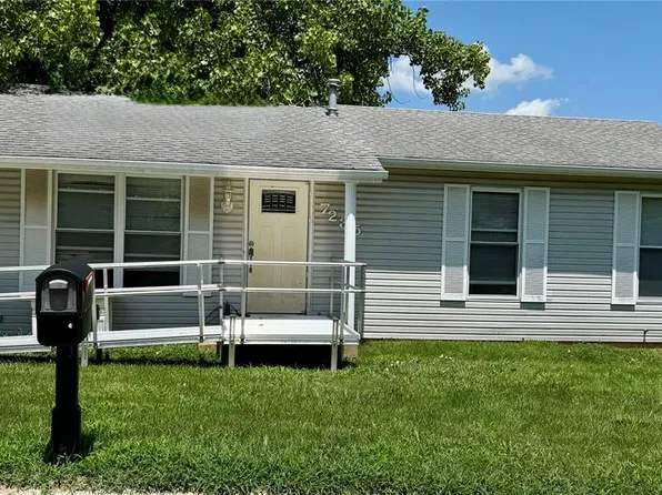 7235 Adams Ct, Barnhart, MO 63012