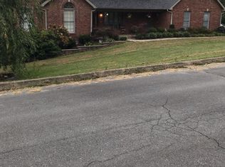 1150 Hidden Valley Dr, Jonesborough, TN 37659