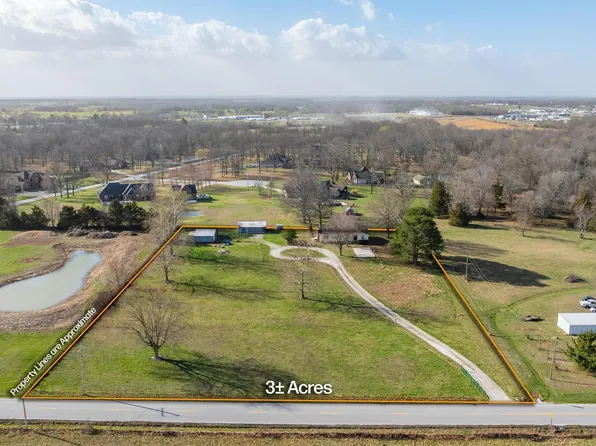 6570 E Farm Road 94, Strafford, MO 65757