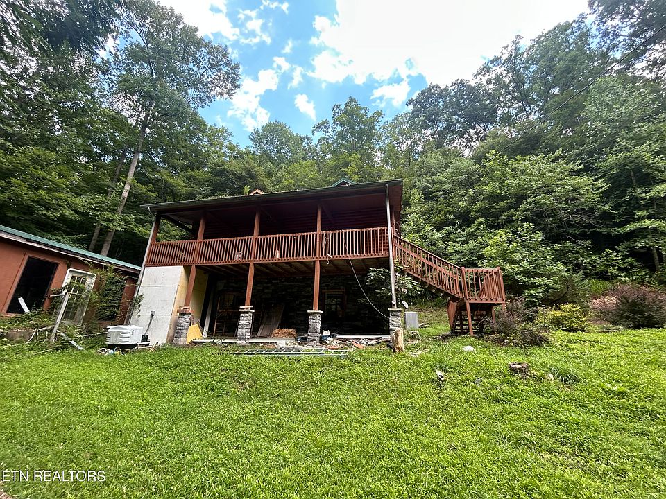 1st image of 141 Dillon Ln