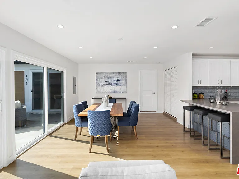 521 N Lamer St — Photo 10