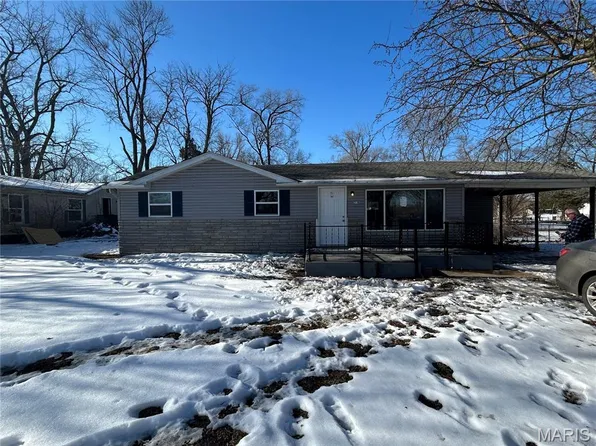 2116 Doris Ave, Cahokia, IL 62206