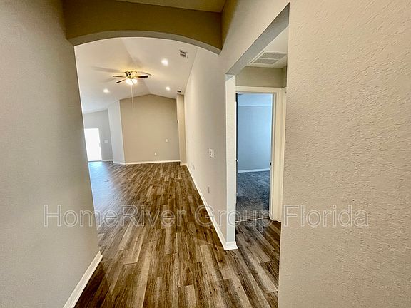 3rd image of 532 Monticelli Dr