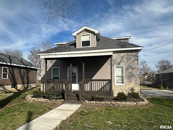 2nd image of 208 S Gardner St