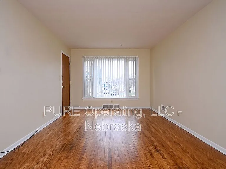 210 N 32nd Ave #4 — Photo 12