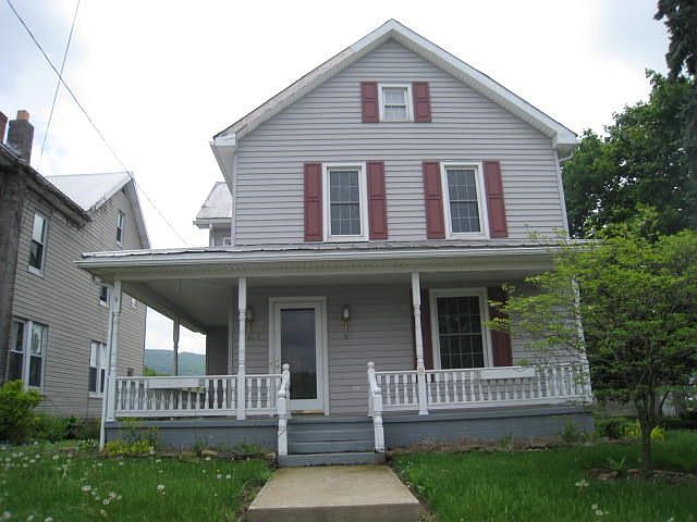 2nd image of 60 Trella St