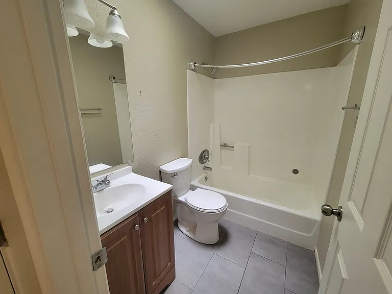 505 E Drachman St #505 — Photo 9