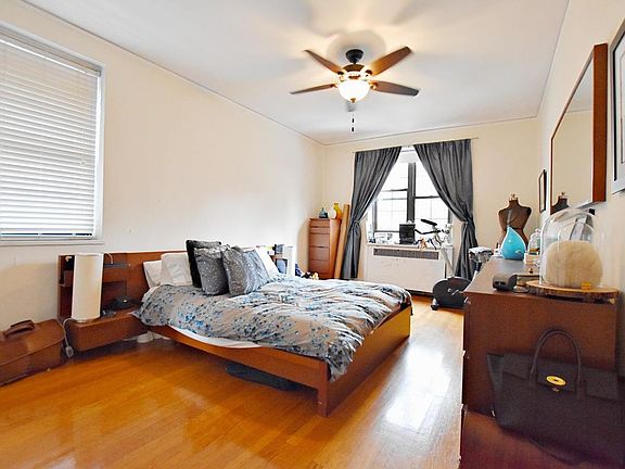 2nd image of 212 W 22nd St APT 6A