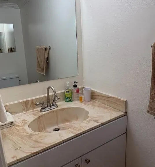 12312 Runnymede St #3 — Photo 7