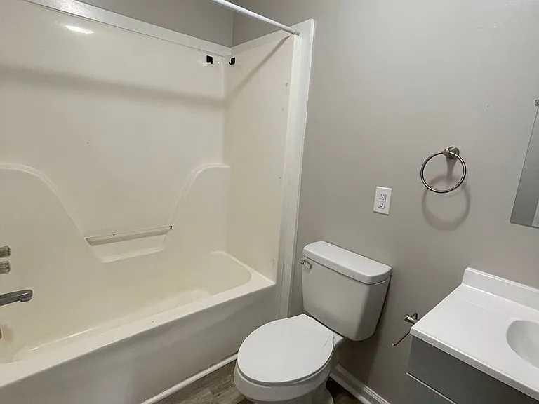 Bilbrey Street Apartments! — Photo 5