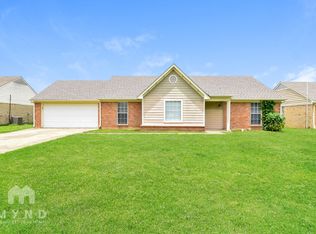 7115 Redfern Dr, Horn Lake, MS 38637