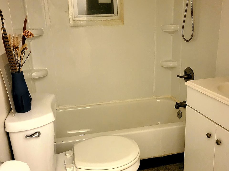 2nd image of 1817 N Pulaski St APT 1