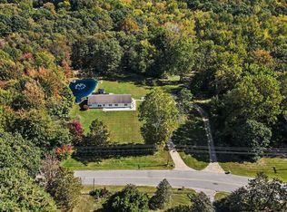 41803 35 1/2 St, Paw Paw, MI 49079