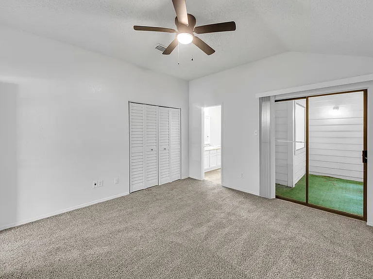 608 Rancho Dr — Photo 19