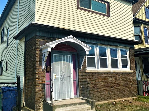 156 Dewey Ave