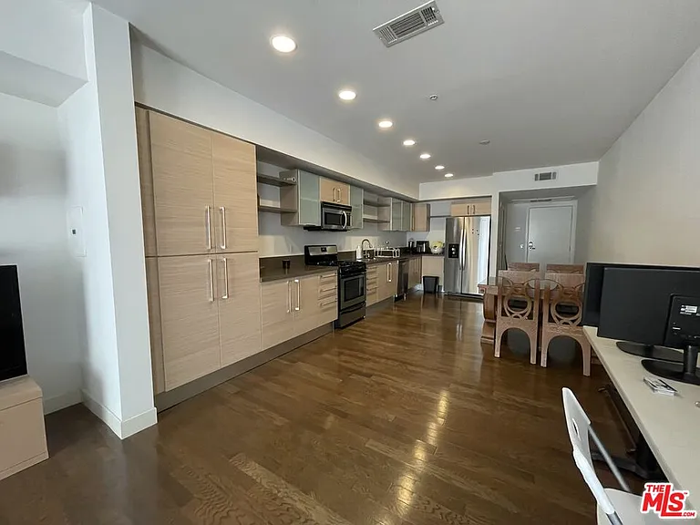 1234 Wilshire Blvd #235 — Photo 8
