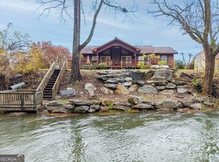 251 Rivers Edge Dr, Hayesville, NC 28904
