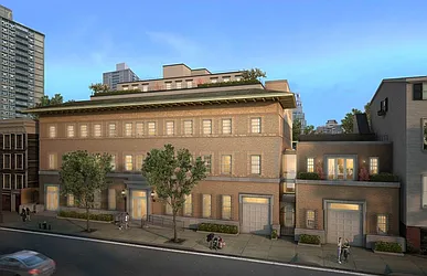 72 Poplar Street in Brooklyn Heights