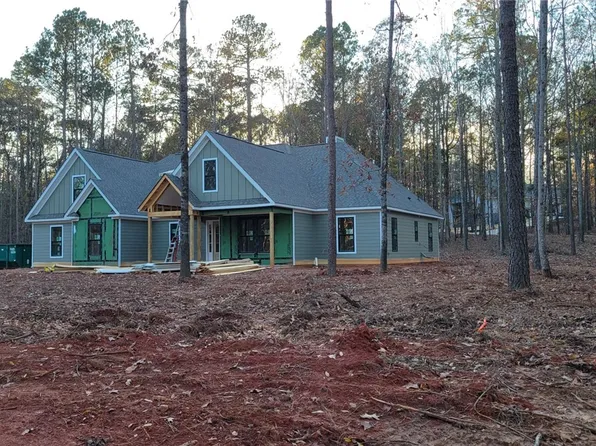 104 Armory Ct, Ninety Six, SC 29666