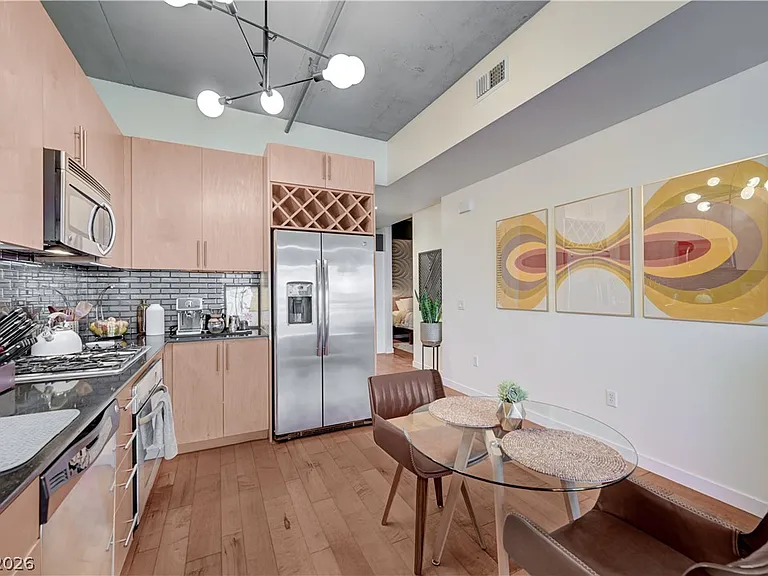 353 E Bonneville Ave #569 — Photo 3