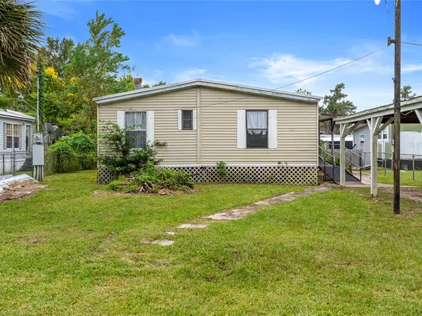 125 Pine St, Satsuma, FL 32189