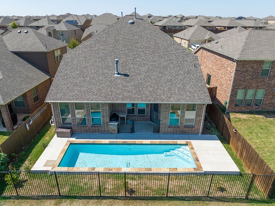 1st image of 9224 Bronze Meadow Dr