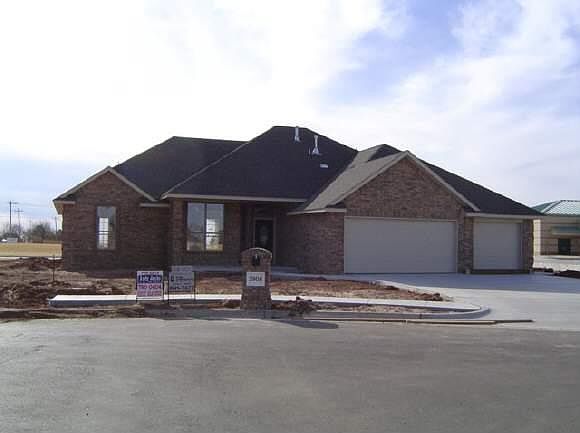 1st image of 2908 SE 140th