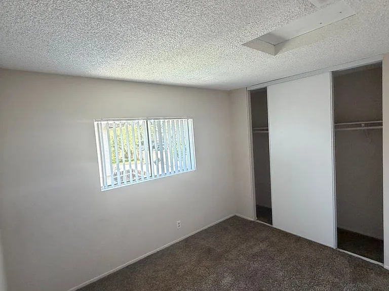3241 Triumph Ln — Photo 32