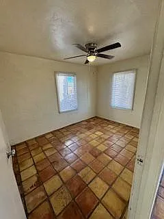 1303 N Columbus Blvd #C — Photo 12