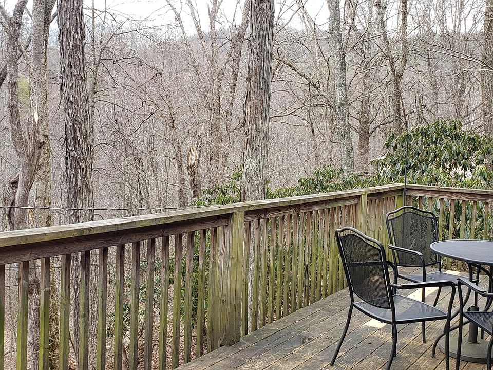 1st image of 326 Cloudrise Ln