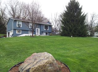 6284 Redbird Ter, Clinton, OH 44216