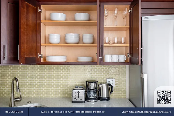 Rented by The Blueground | media 9