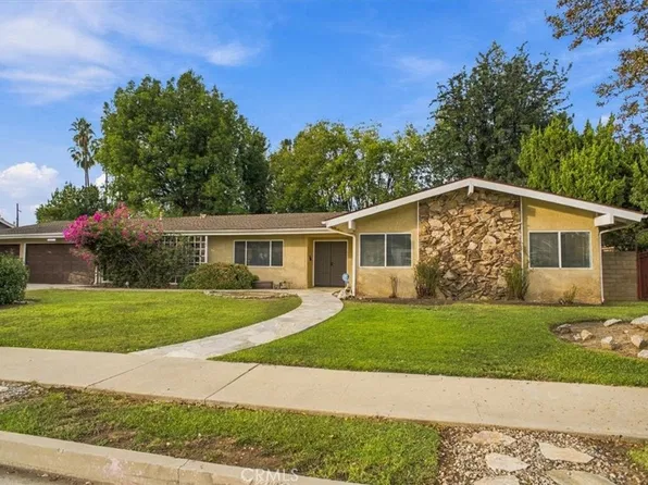 17315 Superior St, Northridge, CA 91325