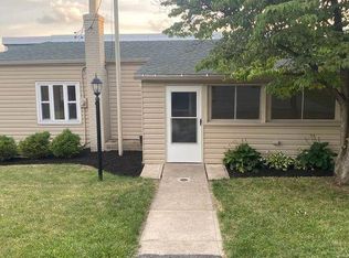 1813 Pine Hollow Rd, Mc Kees Rocks, PA 15136