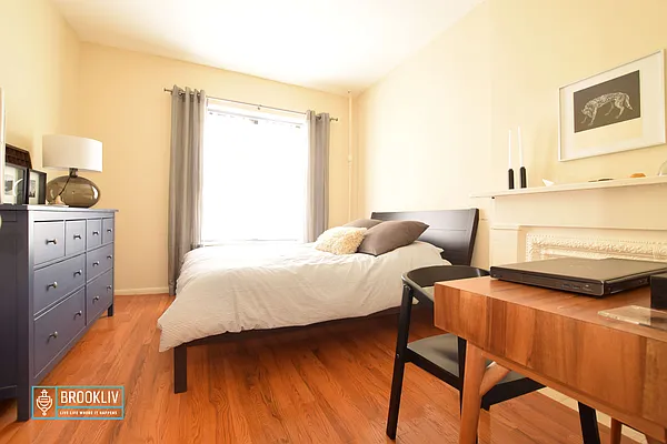 Rented by null | media 3