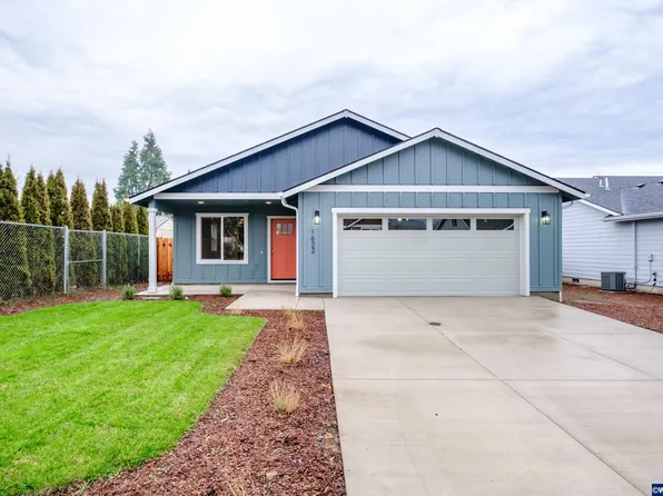 1622 SW Ellis St, Dallas, OR 97338