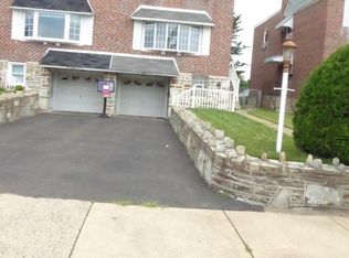 186 Hickory Hill Rd, Philadelphia, PA 19154