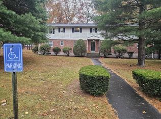 474 Oak Ave APT 74, Cheshire, CT 06410