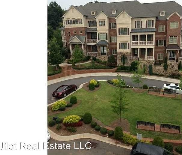 1st image of 4070-32 Thorndale Ln SE