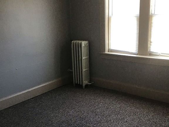 5th image of 4446 N 28th St #205