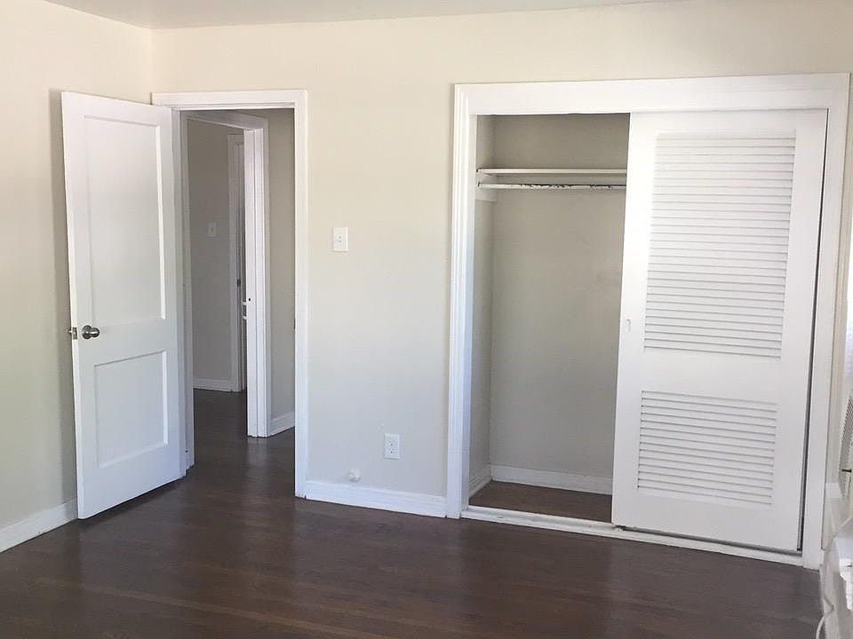 2nd image of 4039 N Hall St #3