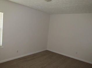 10 Creekview Ct, Springboro, OH 45066